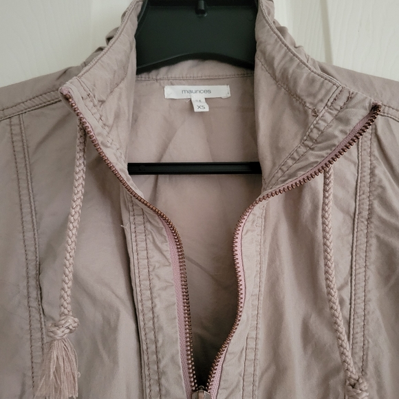 Maurice Lightweight Jacket - Picture 2 of 2